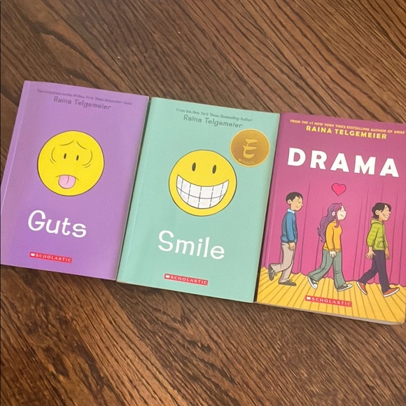 Books - Picture 1 of 2